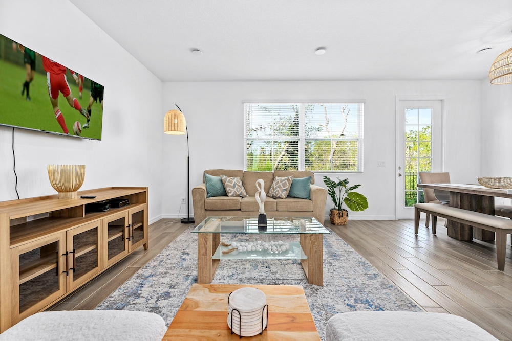 Lovely Townhome Sleeps 8 Eve101, Billede 23
