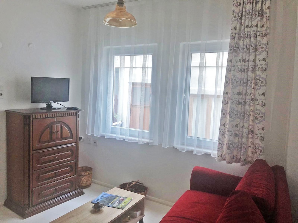 Family Apartment photo 3