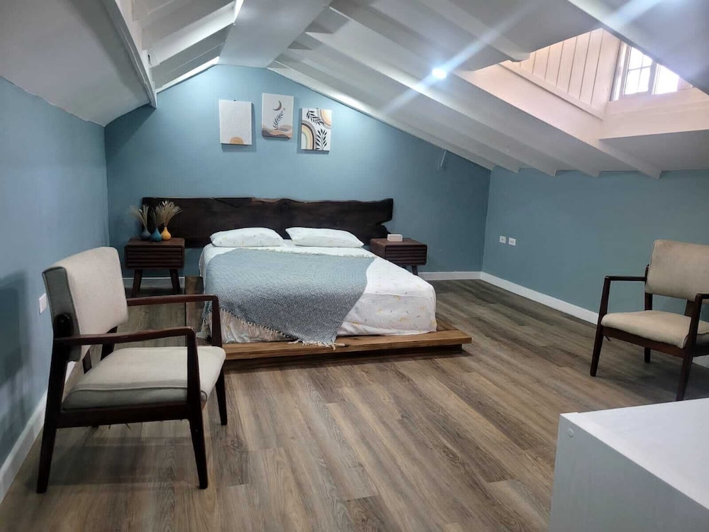 Villa photo 3
