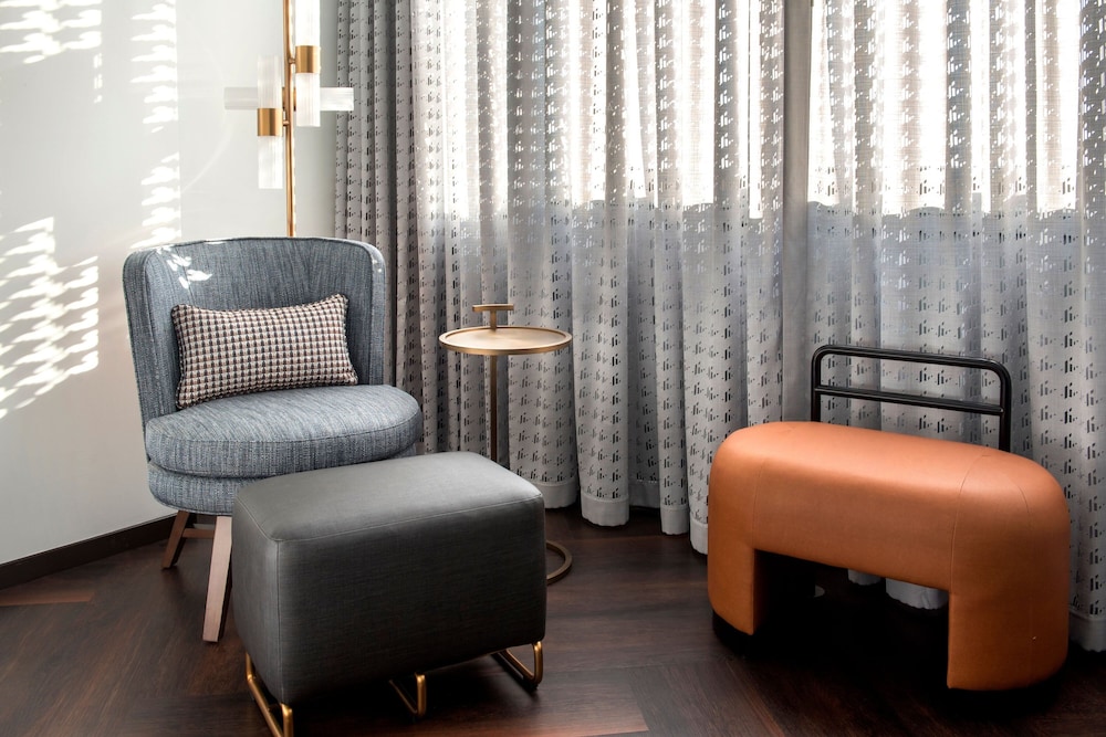 Junior Suite, 1 Bedroom - Photo 3