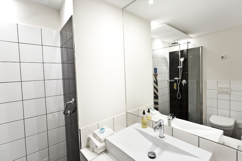 Double Room - Photo 4