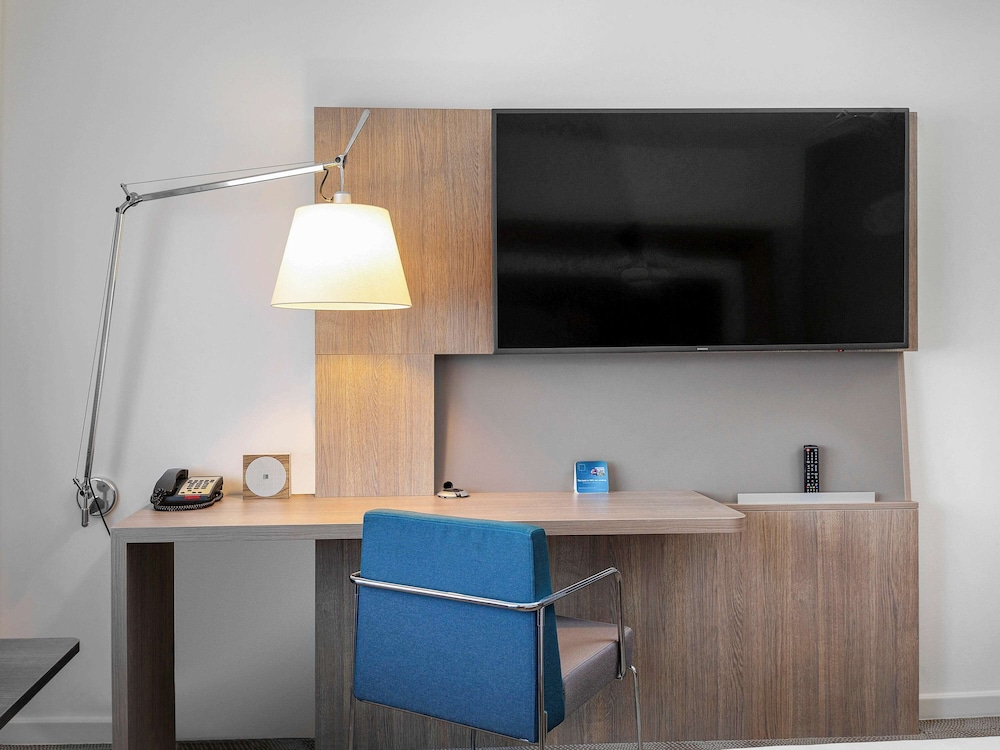 Superior Double Room, 1 Double Bed with Sofa bed - Photo 8