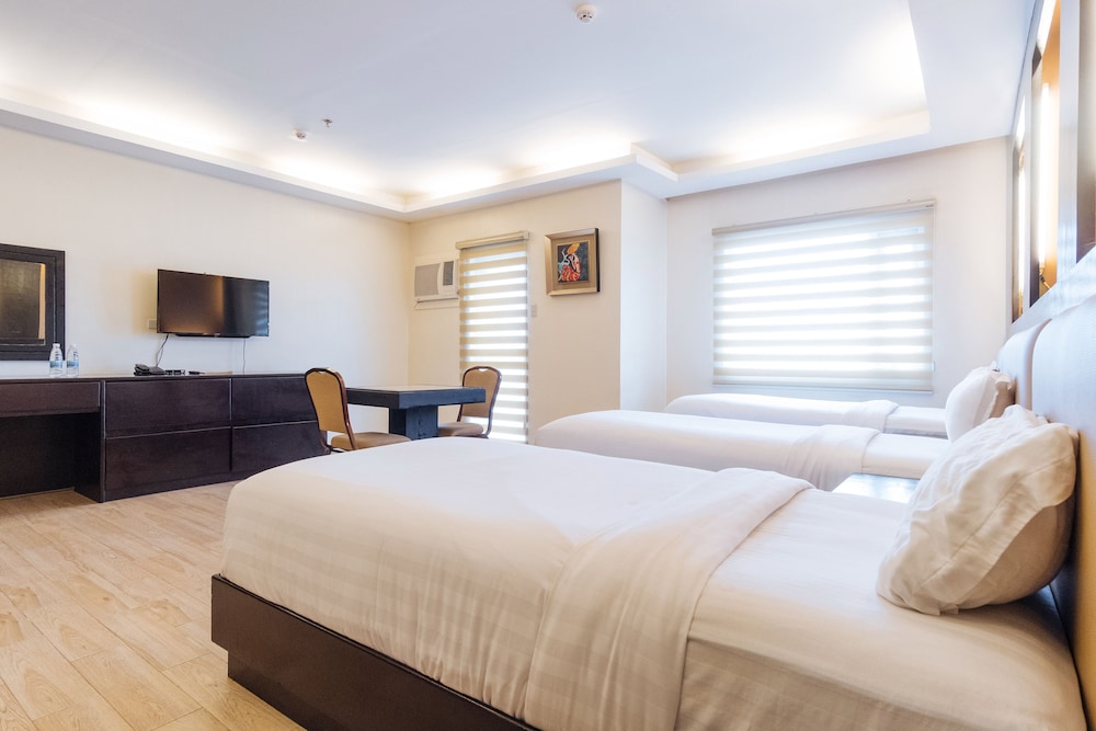 Deluxe Triple Room - Photo 4