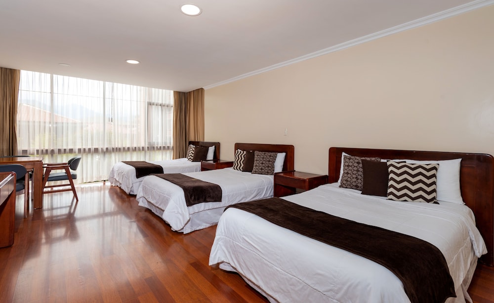 Superior Triple Room, Private Bathroom, Garden Area photo 1