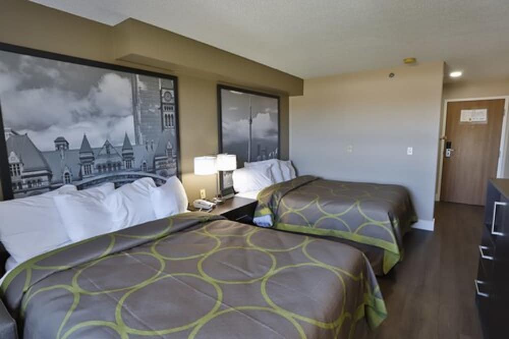 Room, 2 Queen Beds, Non Smoking - Photo 4