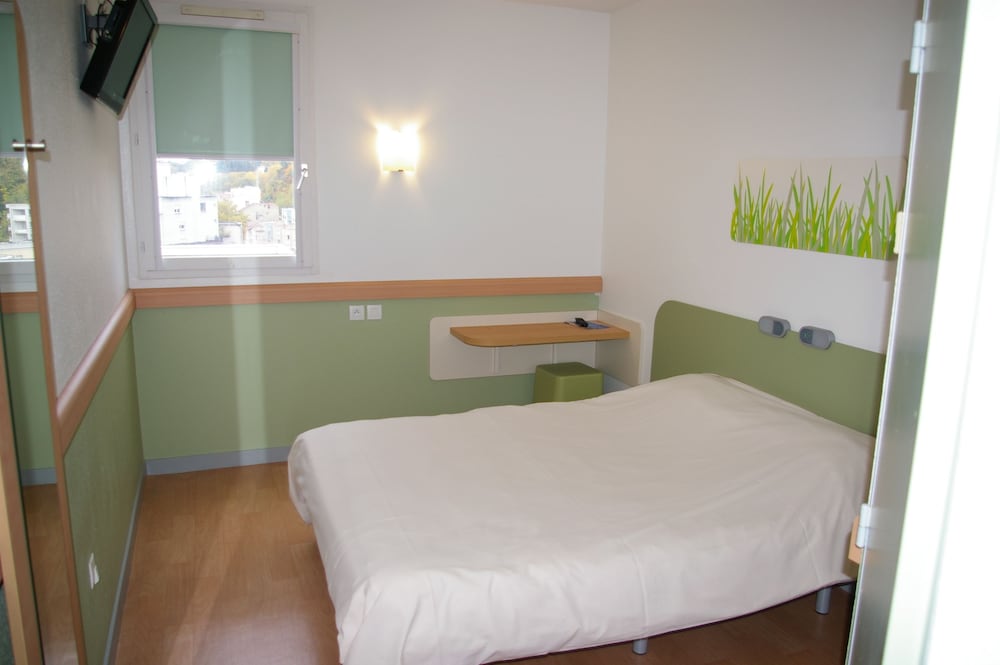 Triple Room, Multiple Beds photo 3