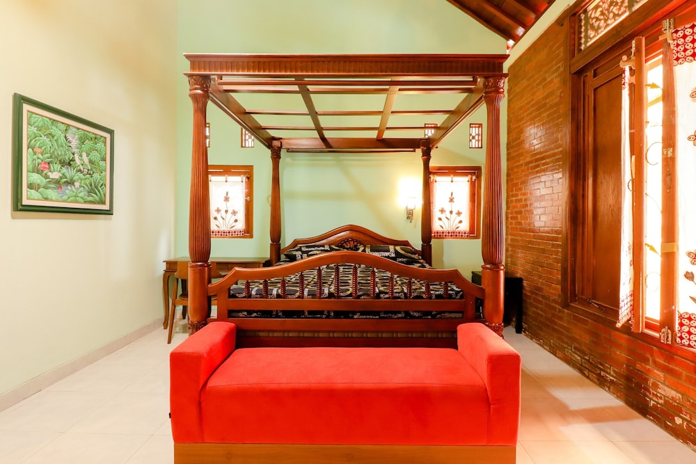 Deluxe Room - Photo 8