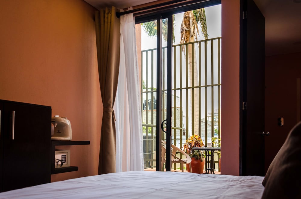 Basic Double Room, 1 Queen Bed photo 1