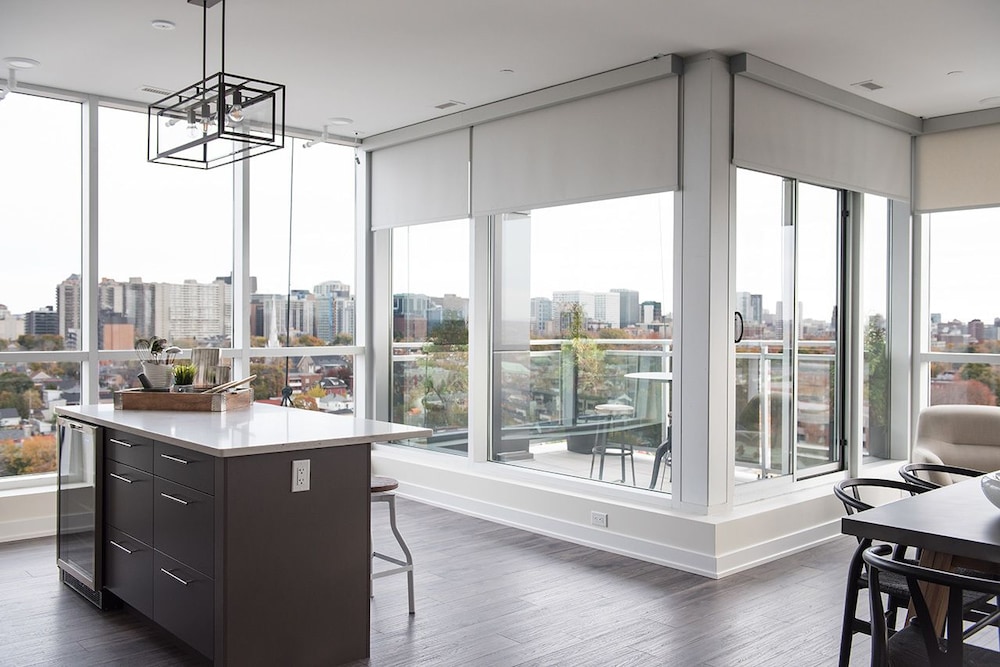 Club Suite, 1 Bedroom, City View photo 3