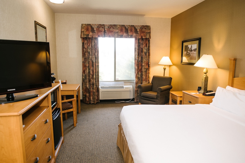 Standard Room, 1 King Bed - Photo 2