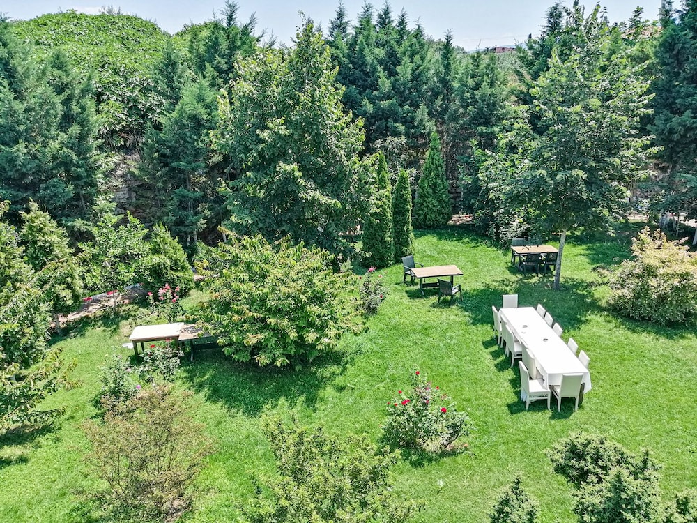 Standard Double Room, Garden View photo 2