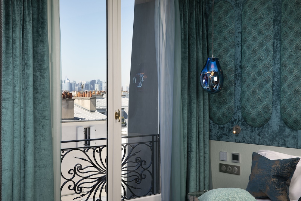 Superior Boudoir Room