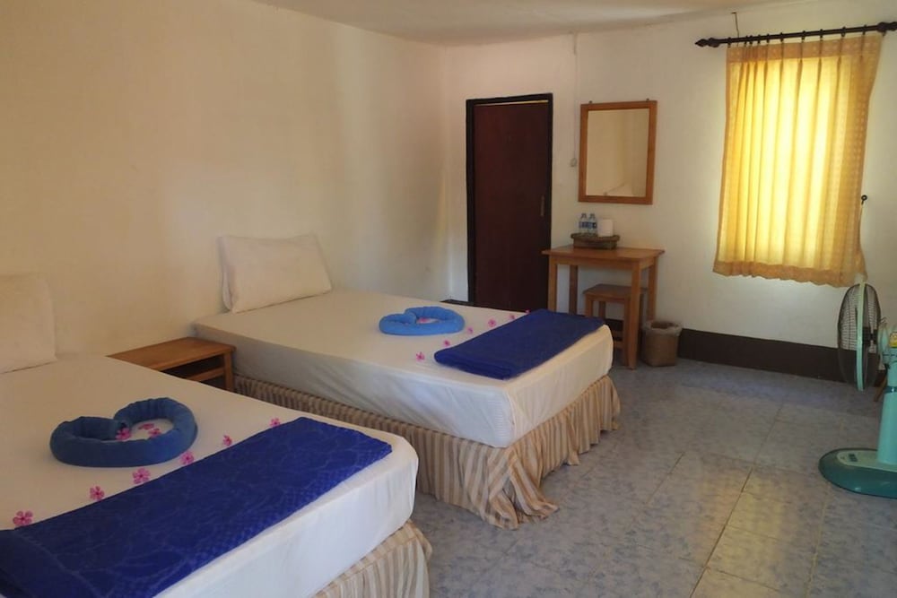 Basic Room, 1 Bedroom, Garden View