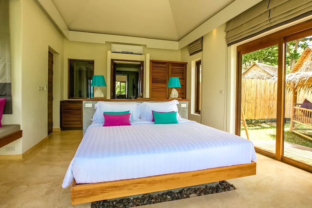 Villa, Private Pool, Partial Sea View photo 3