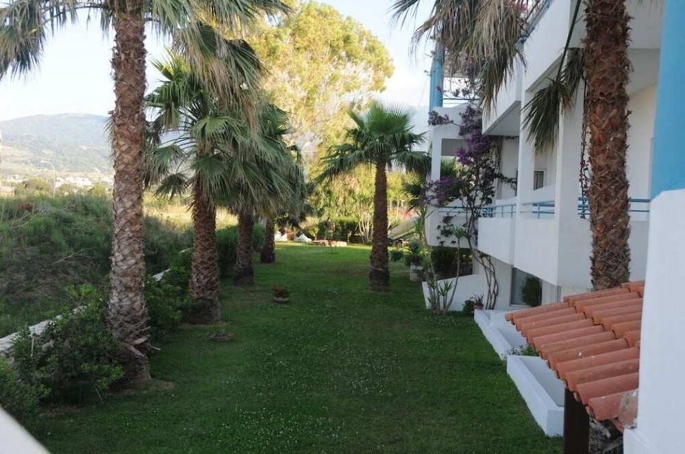 Studio, Garden View photo 2