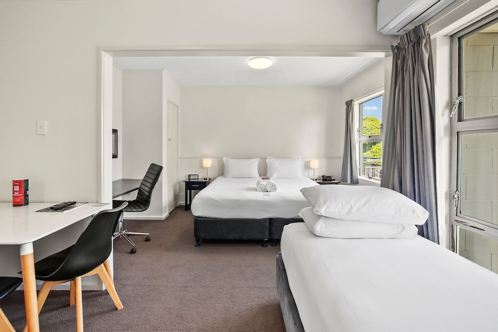 1 Bedroom Motel Unit - Photo 2