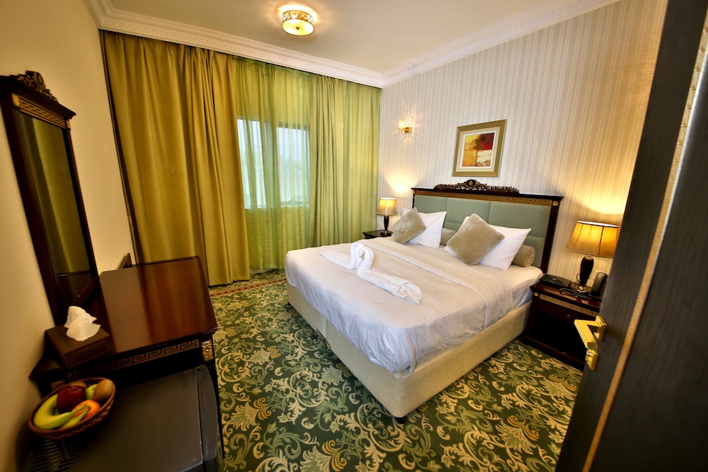 Standard Apartment, 1 Bedroom (1 King Bed) photo 2