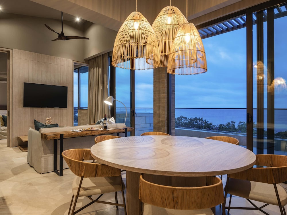 Caribbean Family Penthouse, Ocean view, 2 Bedrooms, 2 King Beds photo 1