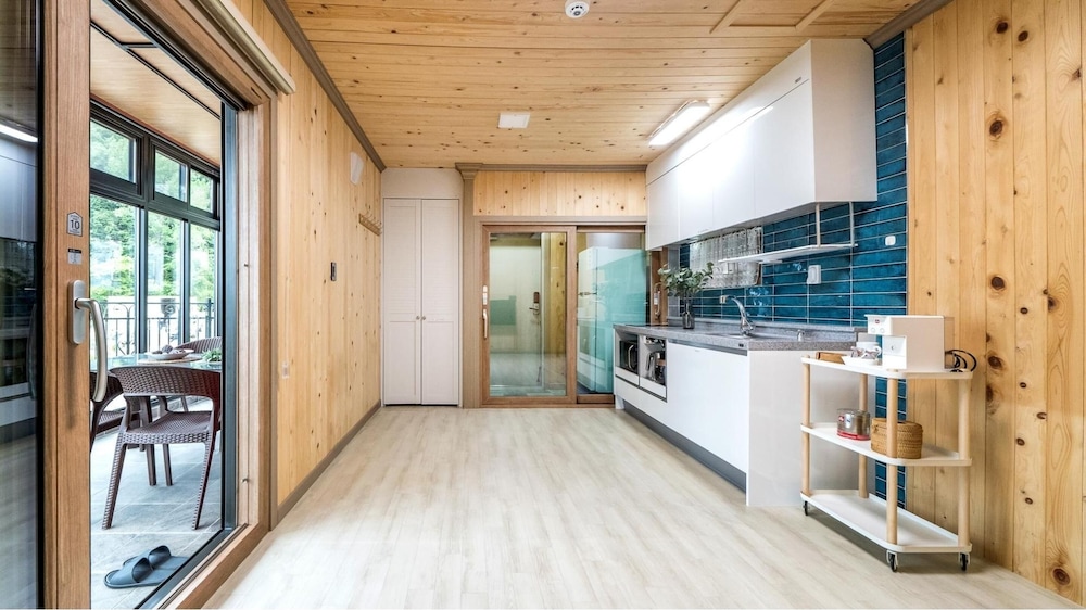 Basic Room, 1 Bedroom (Room 101) photo 2