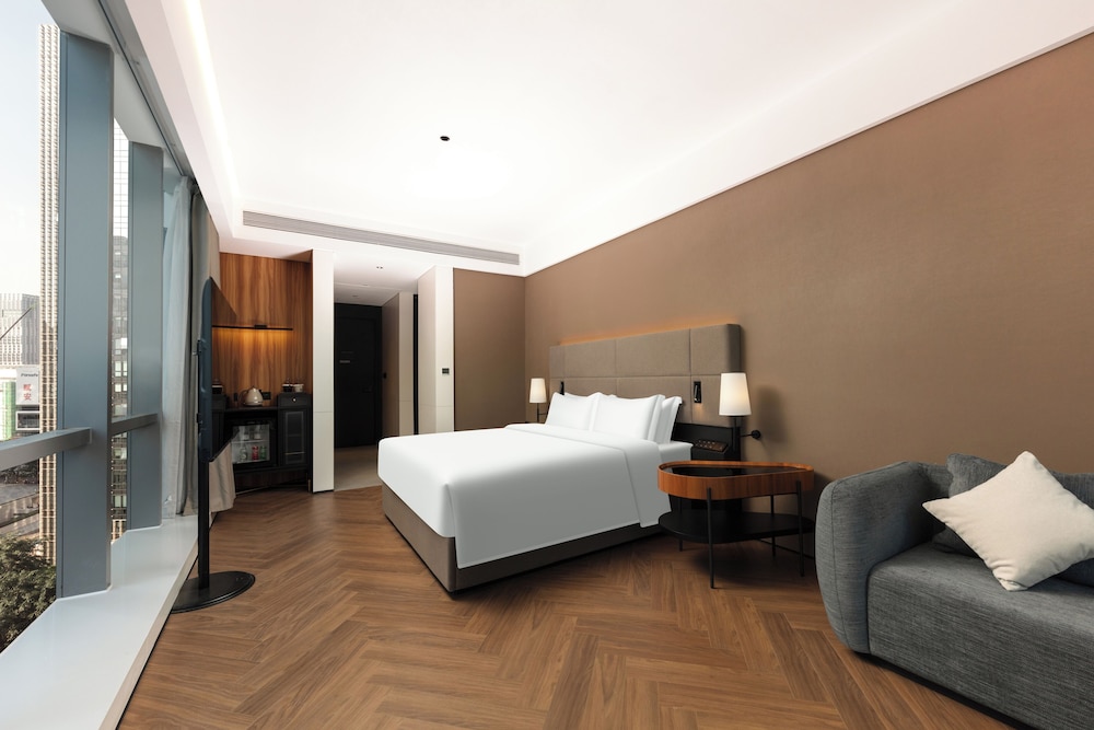 Panoramic Double Room, Private Bathroom, City View