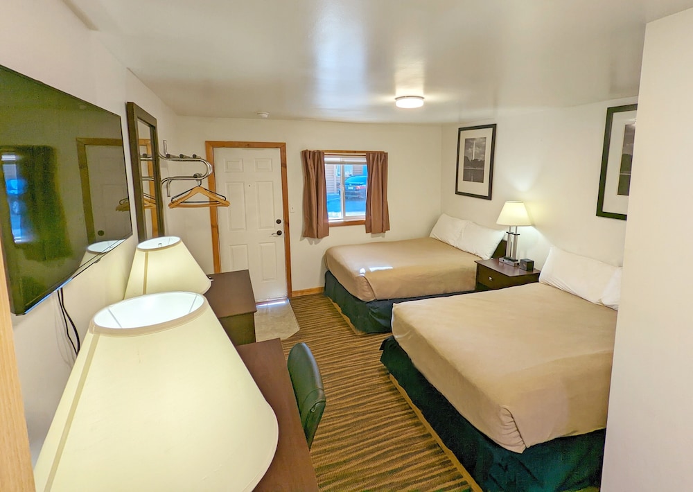 Deluxe Double Room, 2 Double Beds photo 3