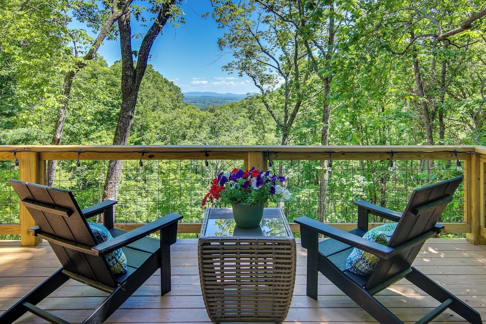 House (2 Bedrooms) photo 1