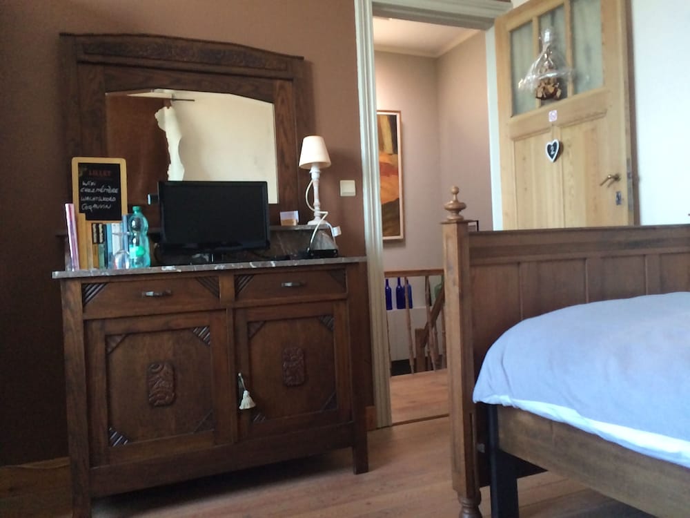 Deluxe Double Room, 1 Queen Bed photo 3