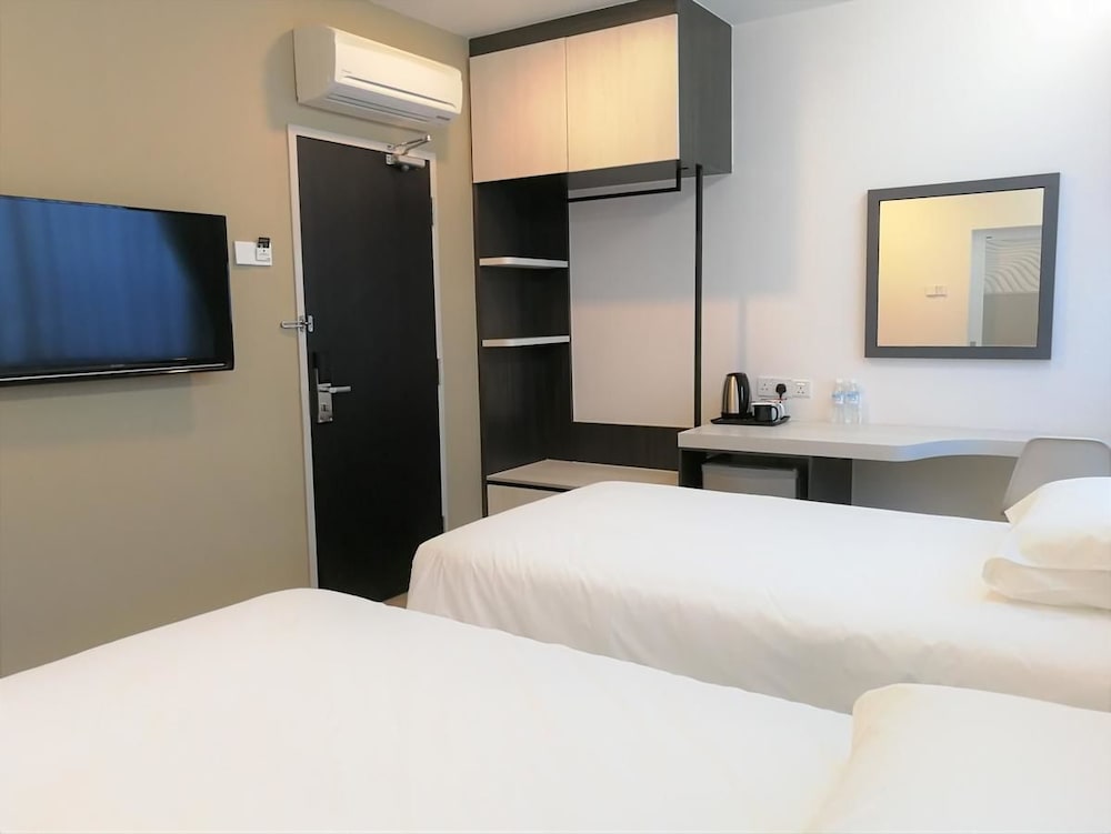 Deluxe Twin Room - Photo 1