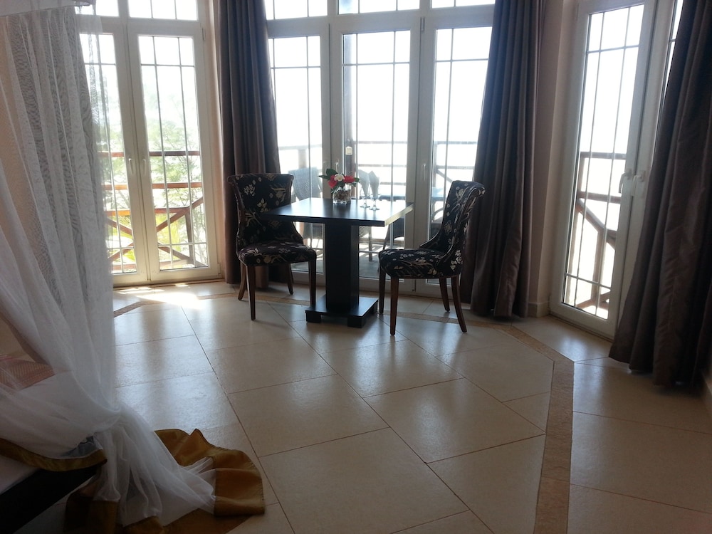 Deluxe Room, Ocean View photo 2