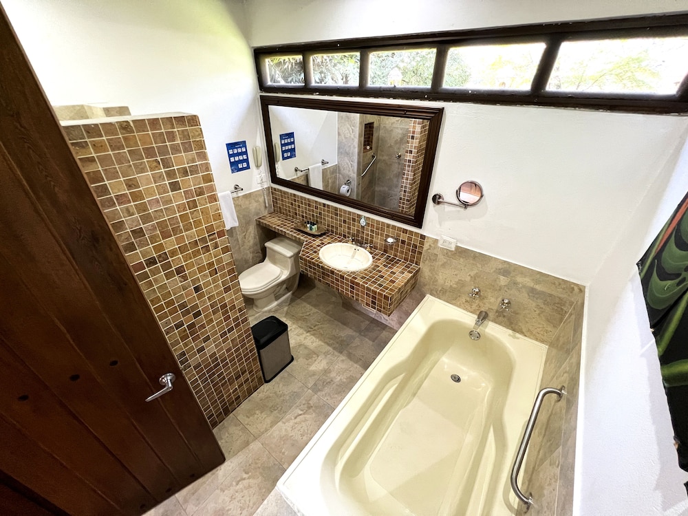 Superior Quadruple Room photo 2