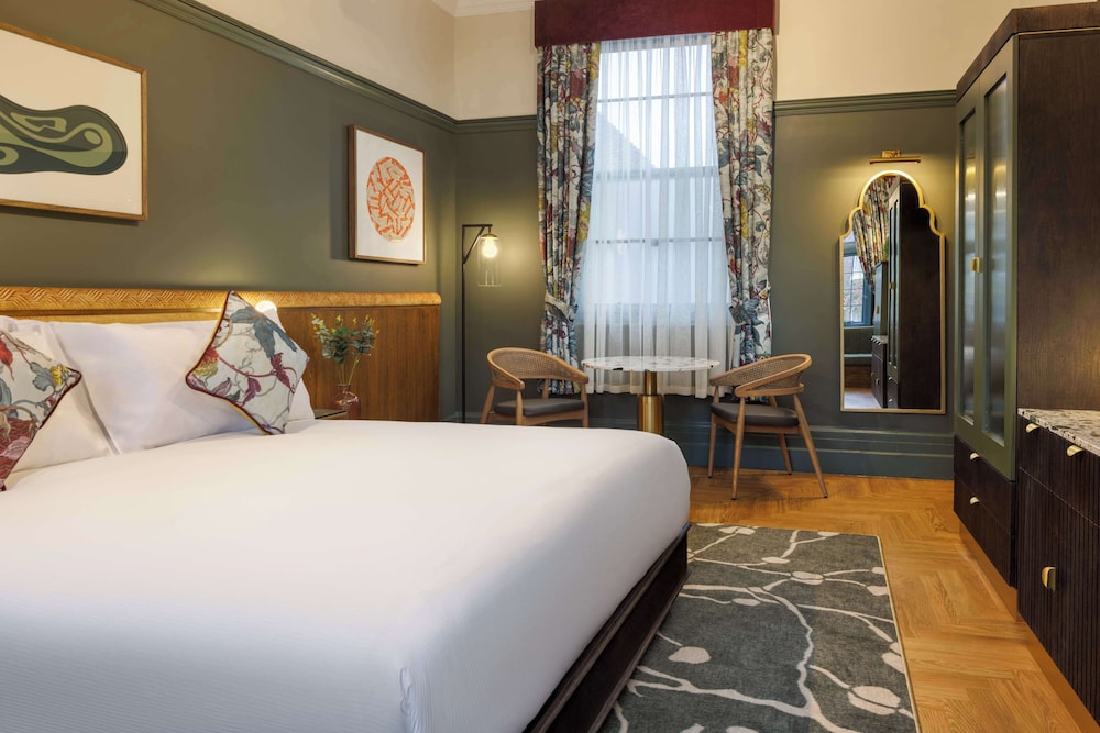 Suite, 1 King Bed with Sofa bed (Ryder) - Photo 1
