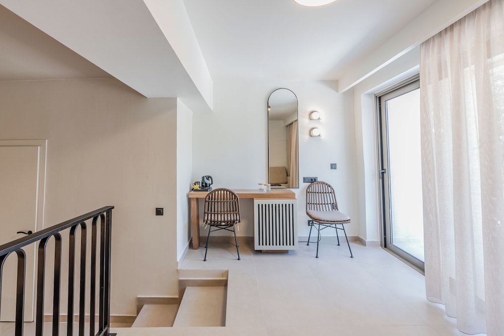 Premium Family Room with Garden View - Photo 1
