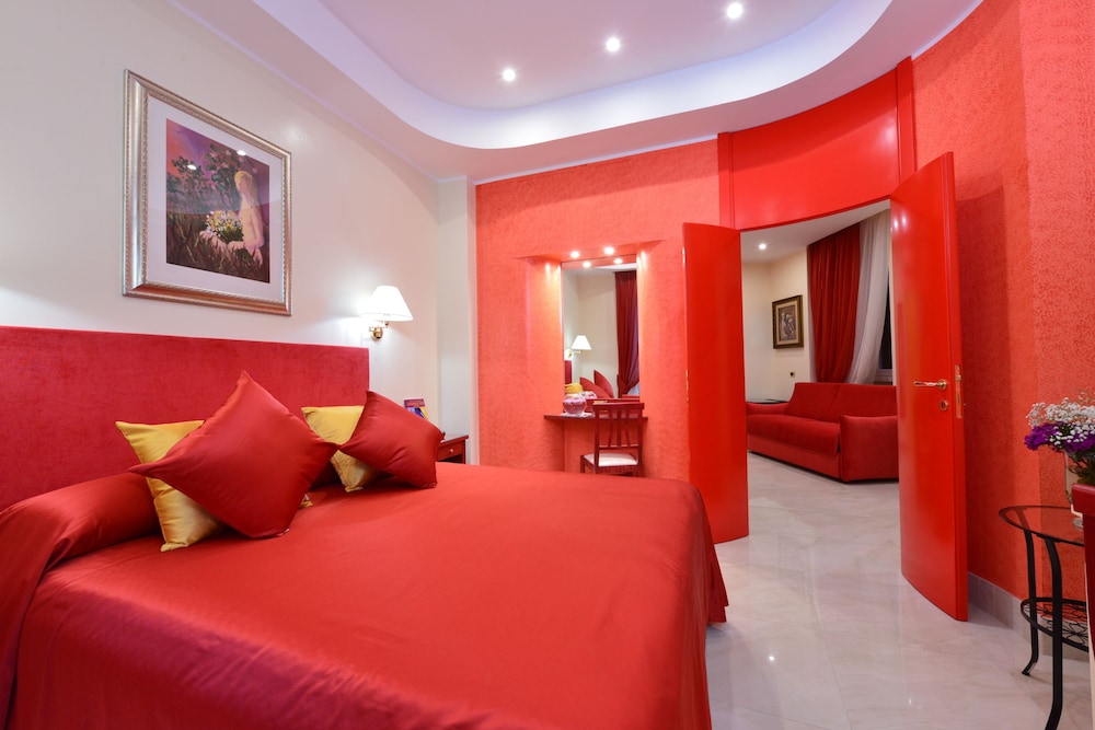 Luxury Suite