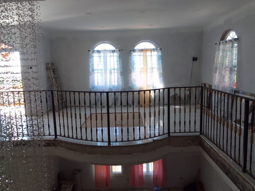 Single Room, Hill View photo 2