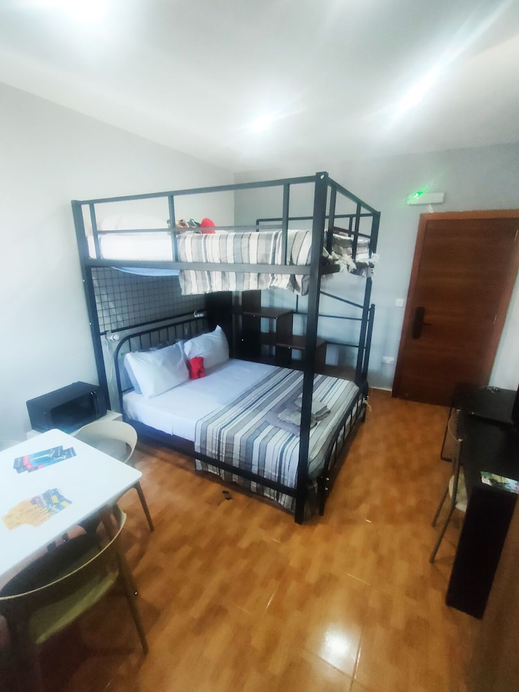 Family Quadruple Room, Harbor View photo 1