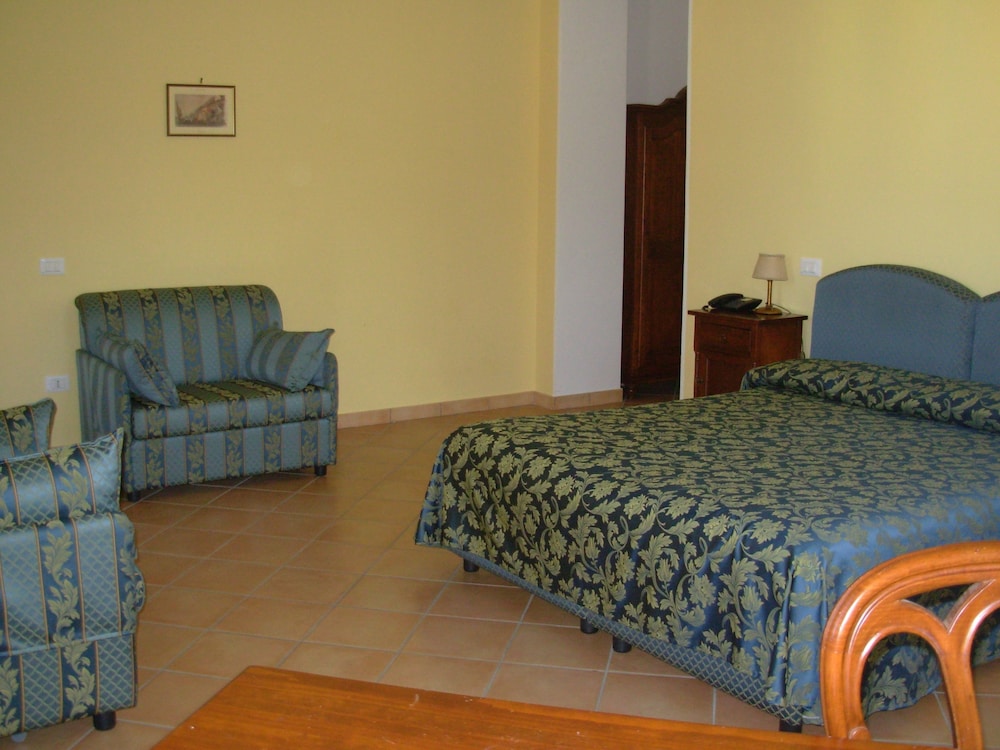 Quadruple Room photo 1