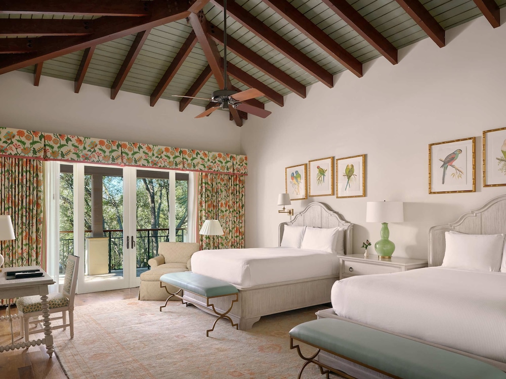 Room, 2 Queen Beds (Cloister - Beach Club)