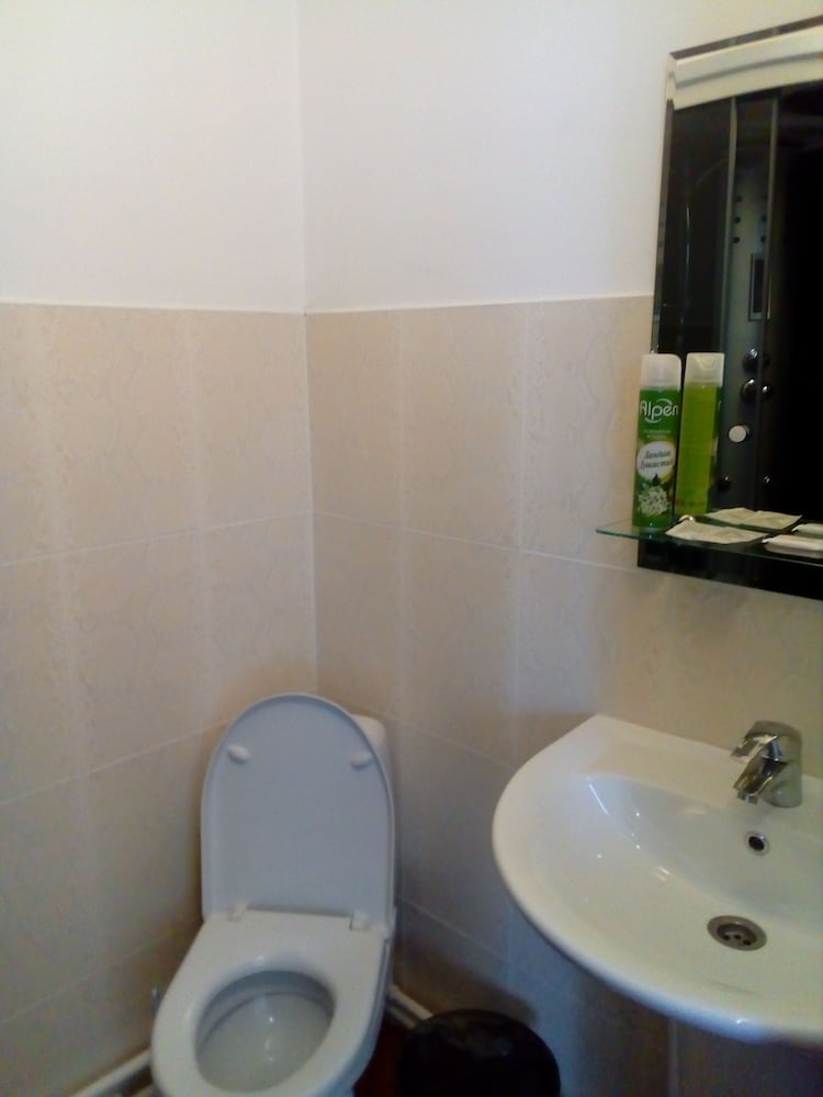 Economy Double Room photo 2