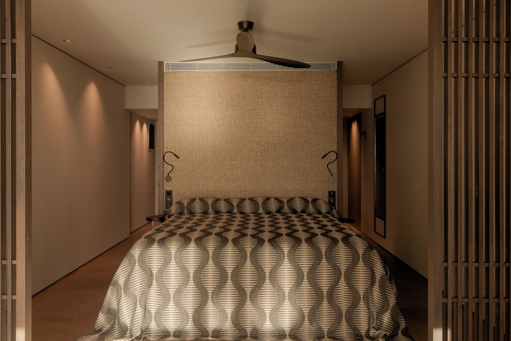 Zen Sea View Suite with Private Garden