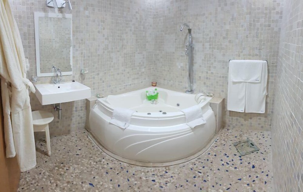Suite photo 3