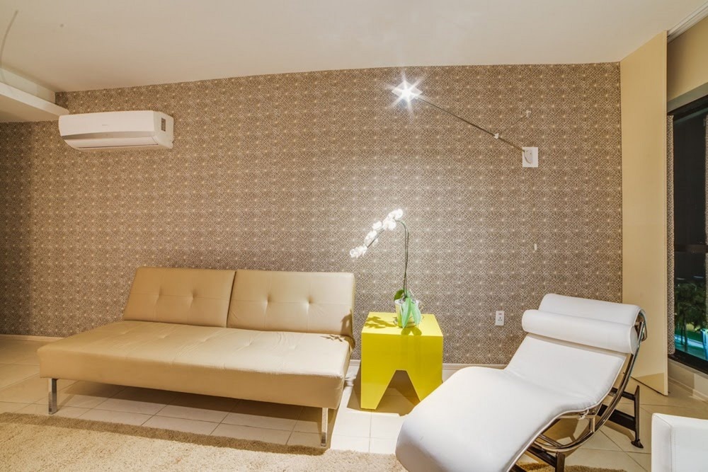 Premium Suite thumbnail 6