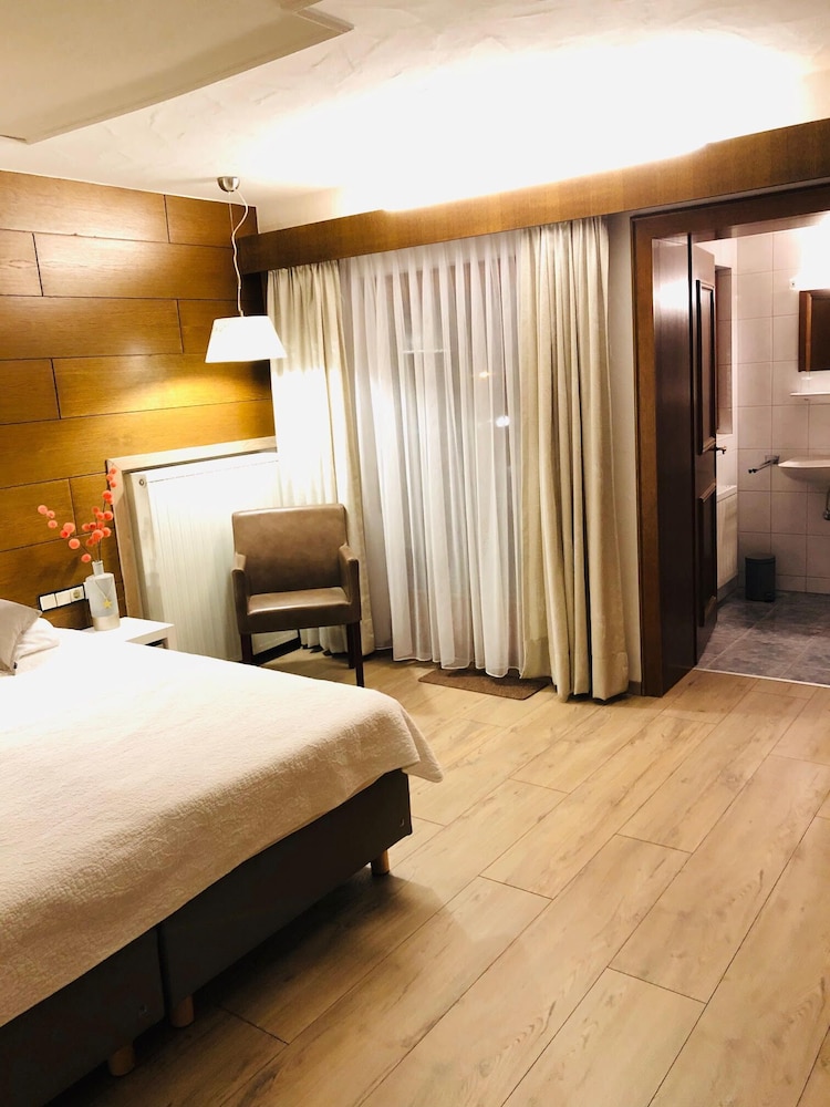 Basic Room