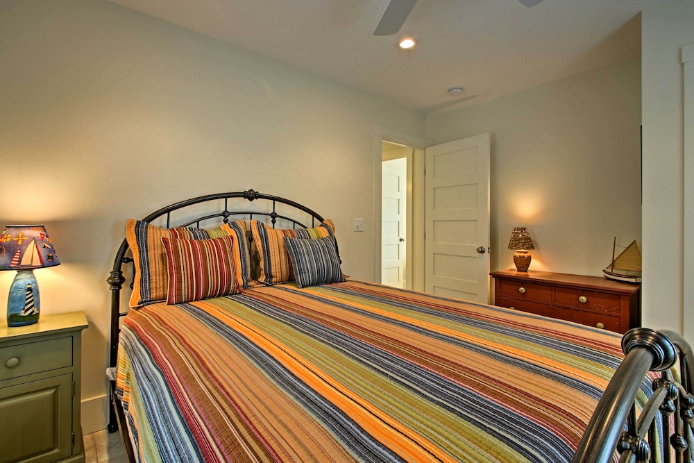 House (4 Bedrooms) photo 2