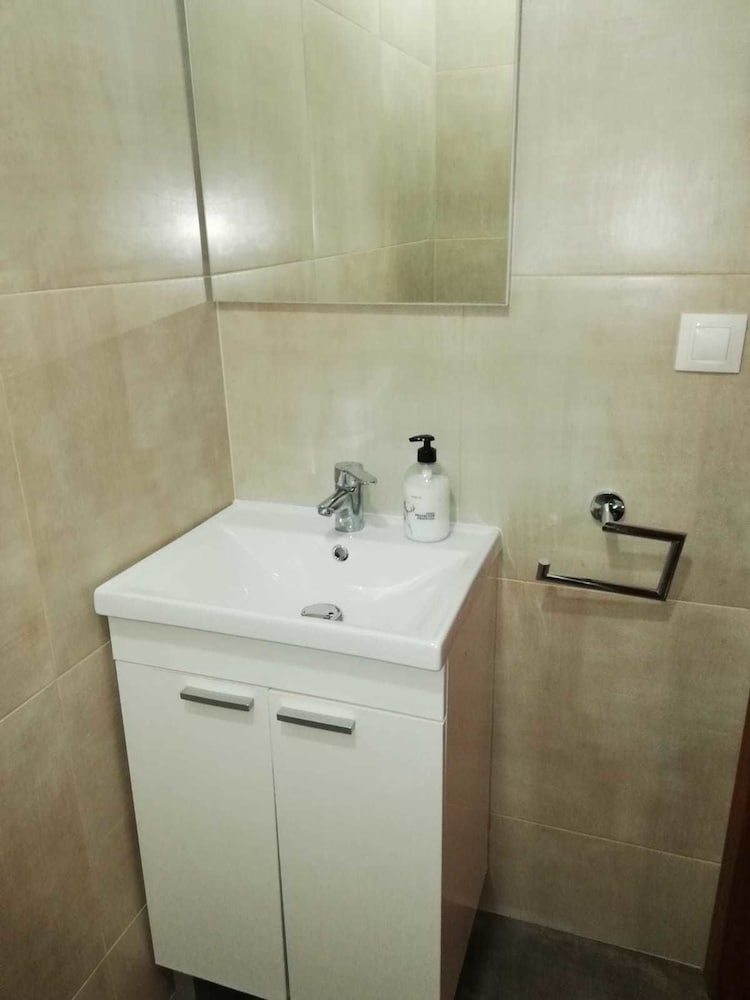 Twin Room, Private Bathroom photo 3
