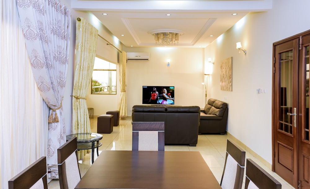 Luxury Duplex, 5 Bedrooms, City View photo 1