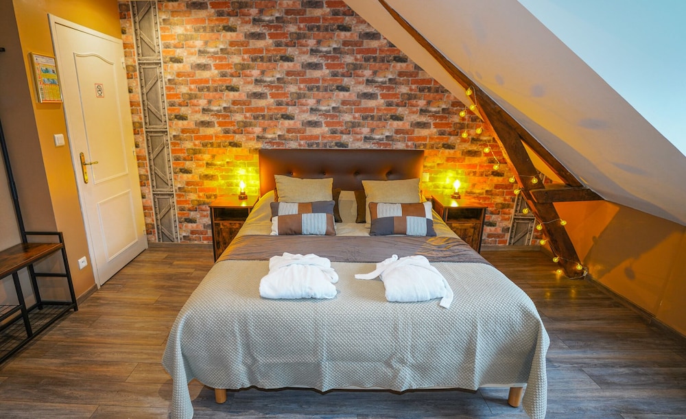 Room (Loft Industriel) photo 1