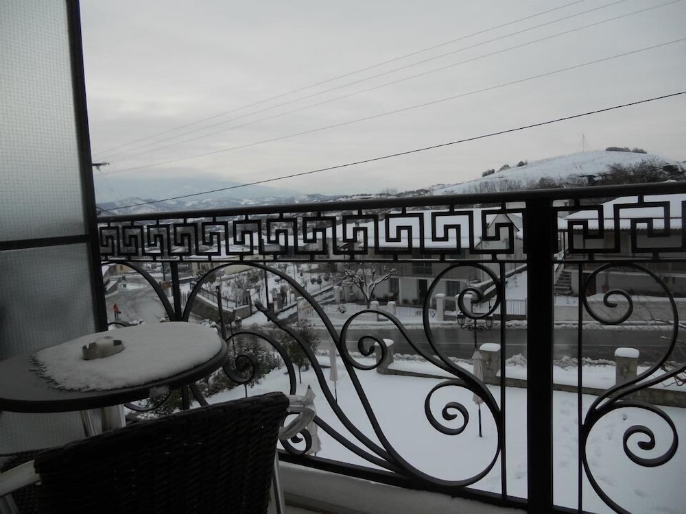 Double Room, Mountain View
