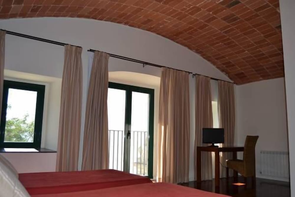 Junior Double or Twin Room, Balcony photo 3