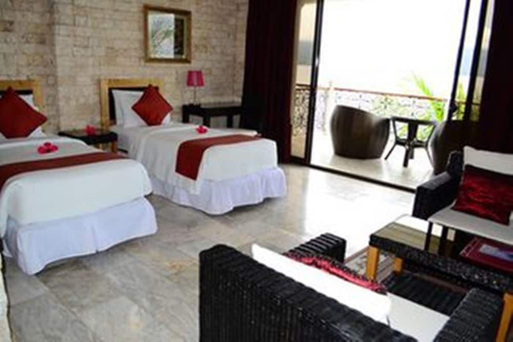 Twin Room, 2 Twin Beds, Oceanfront photo 3