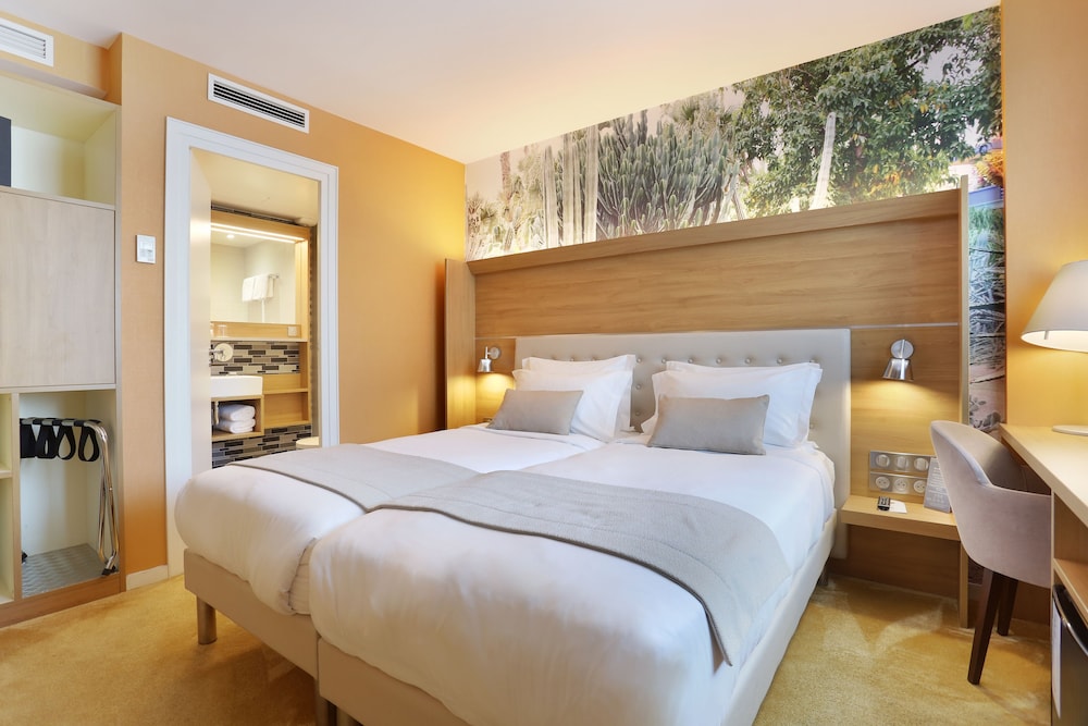 Superior Twin Room photo 1